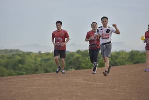 BIB: 407
                            <button type="button" onclick="openModal(5132965)" class="btn btn-primary btn-sm float-right btn-popup" data-toggle="modal" data-target=".modal-high-quality">
                        <i class="fas fa-shopping-cart"></i> Add to Cart
                    </button>
                                            <button type="button" onclick="isThisMe(5132965, true)" class="btn btn-success btn-sm float-right btn-popup btn-isme hidden" data-toggle="tooltip" data-placement="bottom" title="นี่คือรูปของคุณใช่ไหม คลิกที่นี่เพื่อเอาเข้าอัลบั้ม">
                        <i class="fas fa-plus"></i> Add to album
                    </button>
                    <button type="button" onclick="isThisMe(5132965, false)" class="btn btn-warning btn-sm float-right btn-popup btn-isnotme hidden">
                        <i class="fas fa-ban"></i> Remove from album
                    </button>